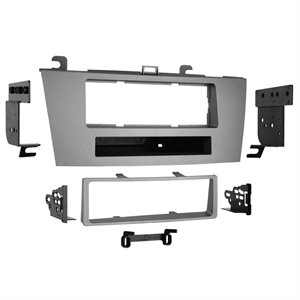 Metra 2004-08 Toyota Solara DIN Kit (silver)