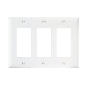 On-Q 3-Gang Decorator Wall Plate (white)